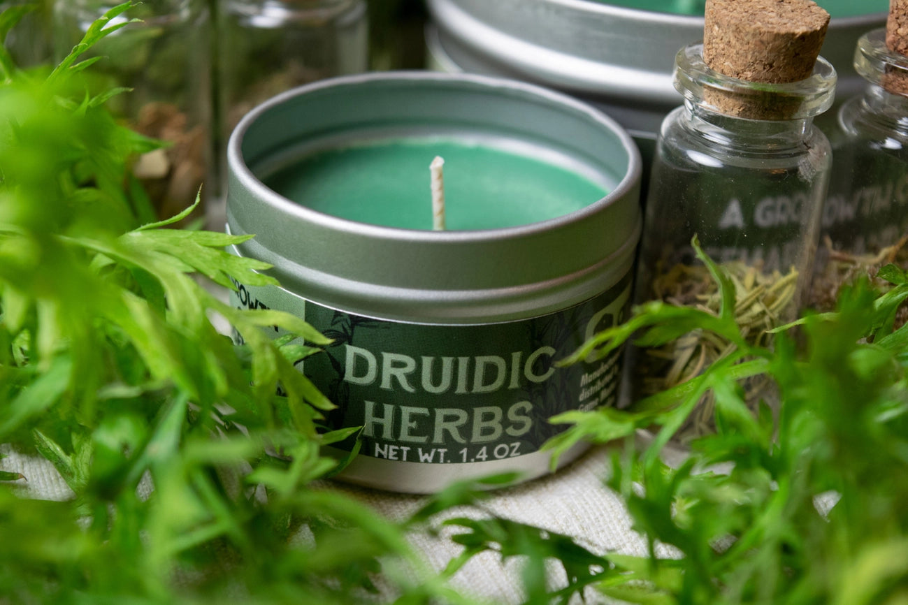 Game Master Dice Candle - Druidic Herbs (8 oz.)