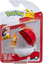 Pokémon Clip ‘N’ Go Chimchar and Repeat Ball