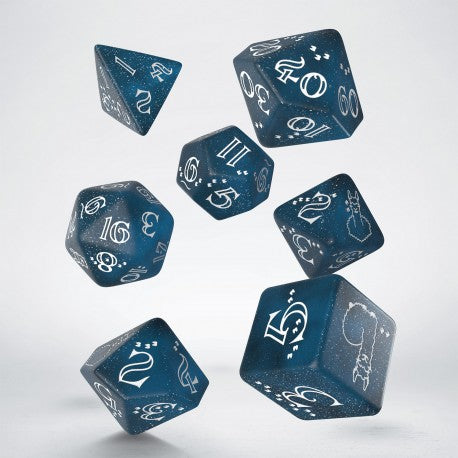 Q Workshop: Shimmering Llama Dice Set (Glittering Dark Blue & White)