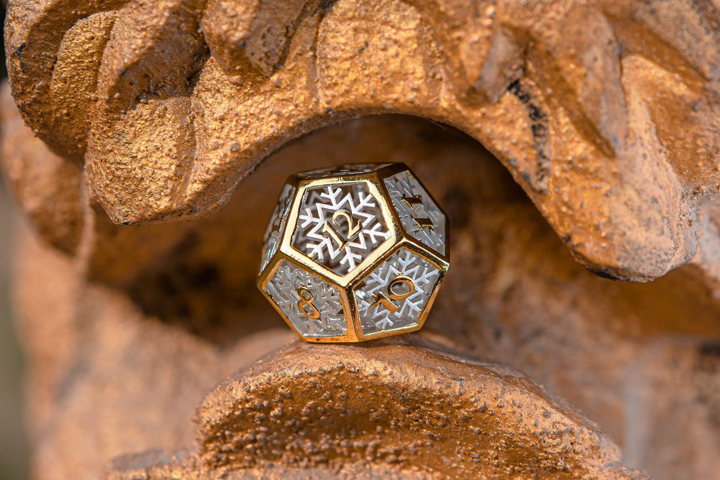 Hymgho Hollow Metal Dice - Gold Snowflake Polyhedral Set (7)